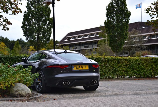 Jaguar F-TYPE R Coupé