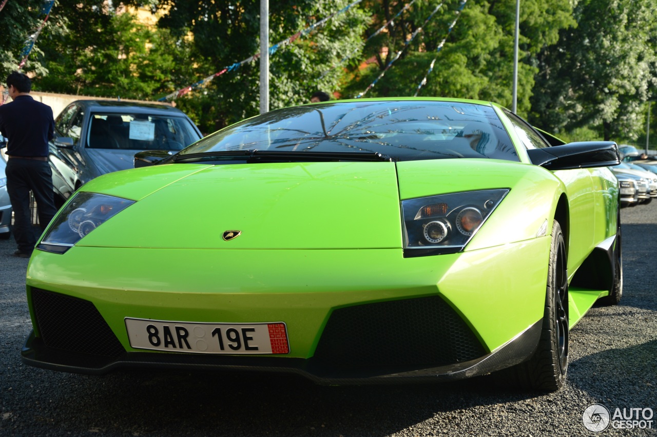 Lamborghini Murciélago LP640