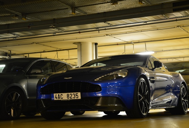 Aston Martin Vanquish 2013