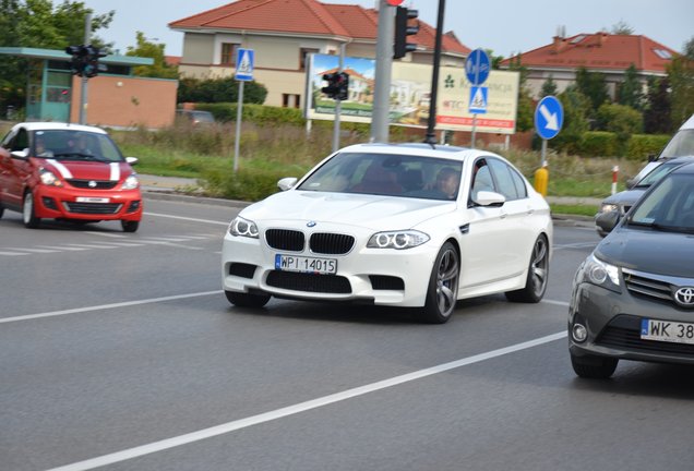 BMW M5 F10 2011