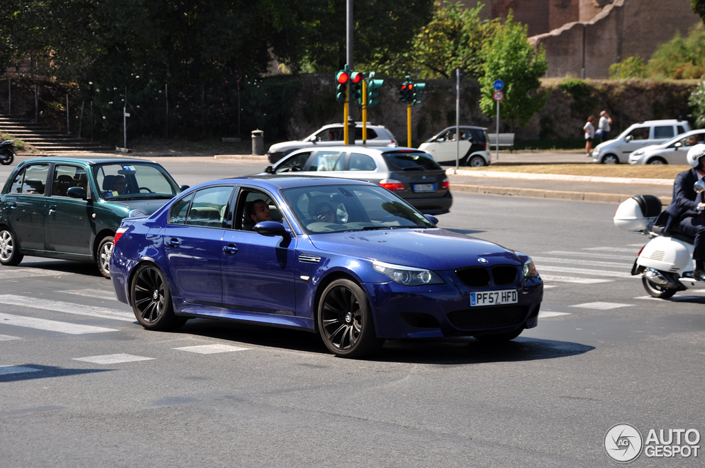 BMW M5 E60 2005