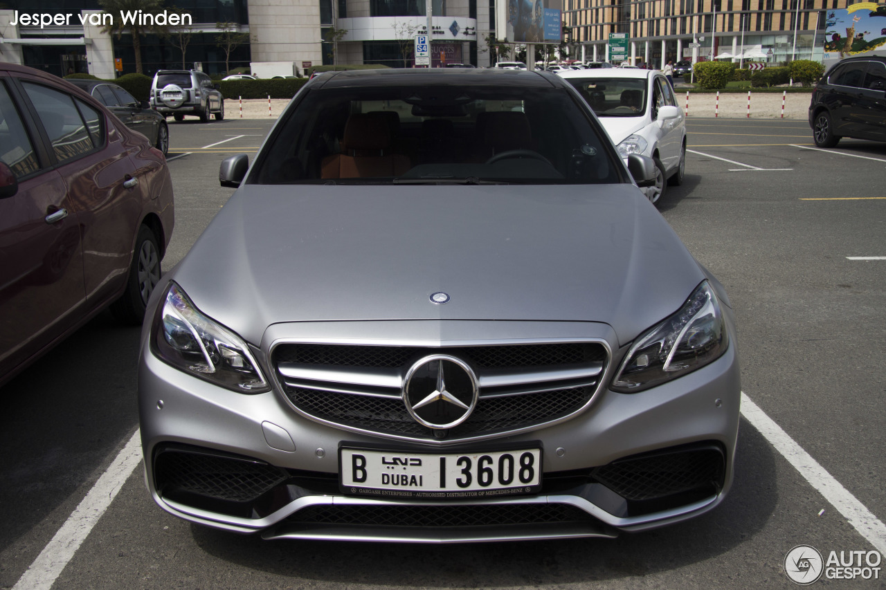 Mercedes-Benz E 63 AMG S W212