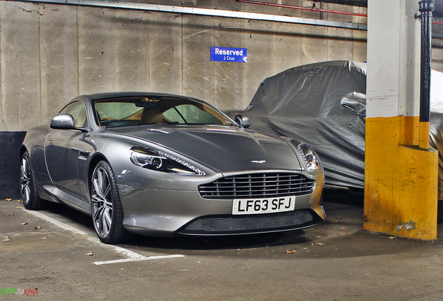 Aston Martin DB9 2013