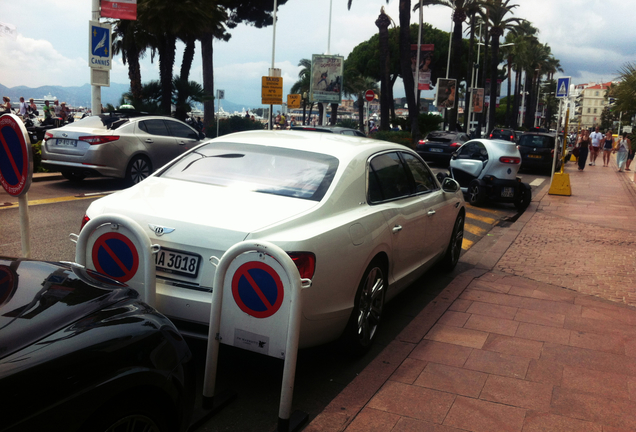 Bentley Flying Spur W12