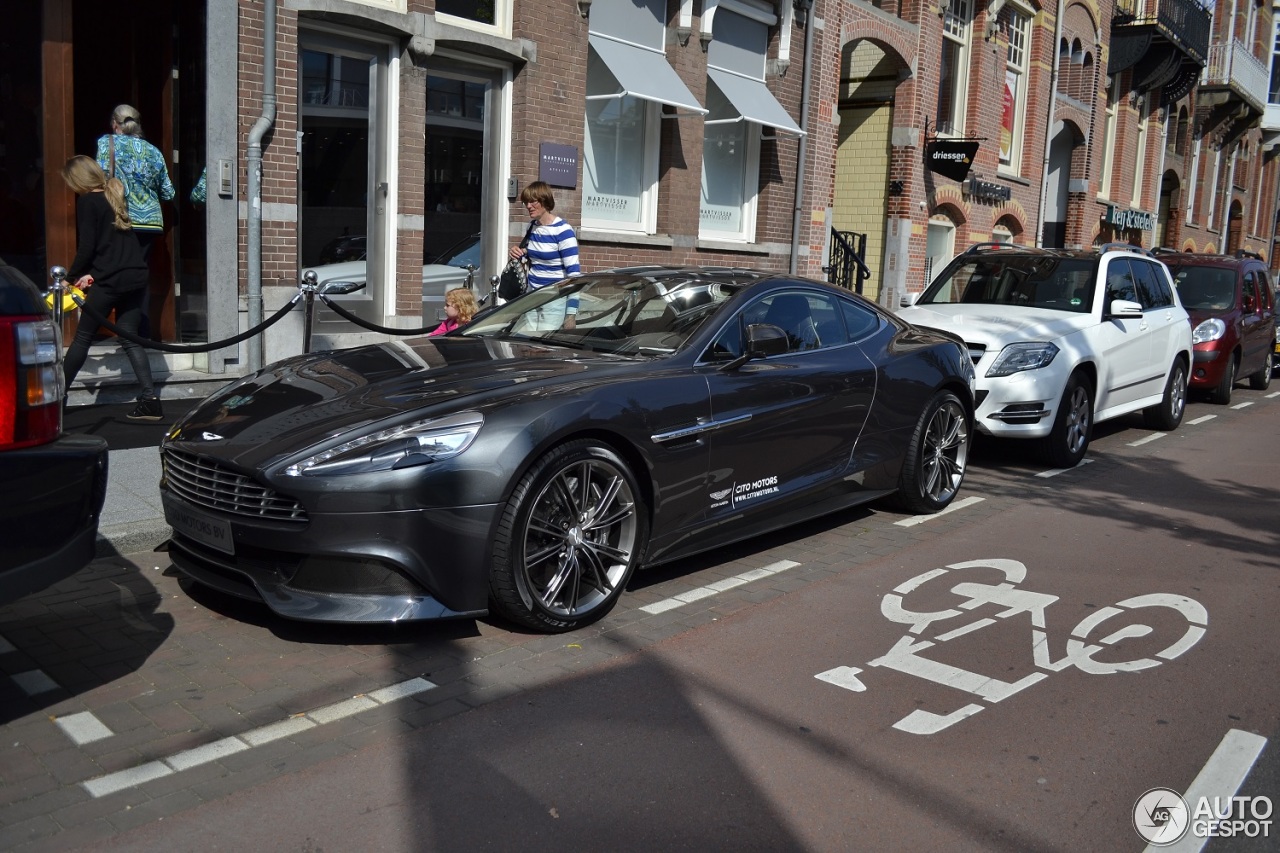 Aston Martin Vanquish 2013