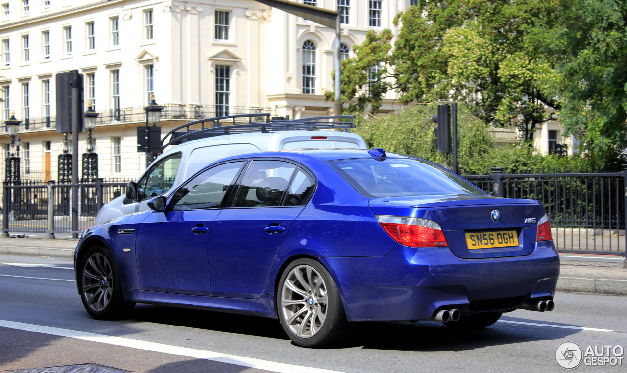 BMW M5 E60 2005