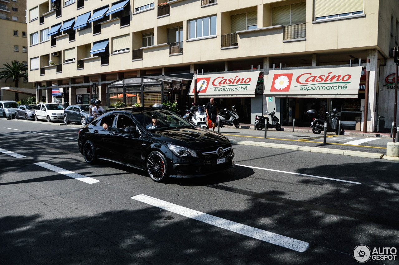 Mercedes-Benz CLA 45 AMG C117