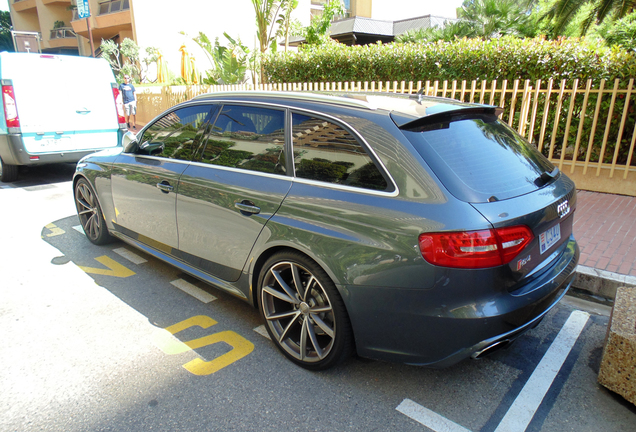 Audi RS4 Avant B8