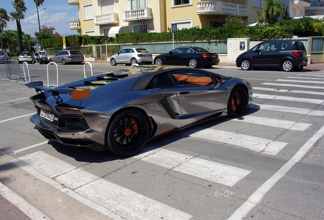 Lamborghini Aventador LP760-4 Oakley Design AlRashed Carbon Edition