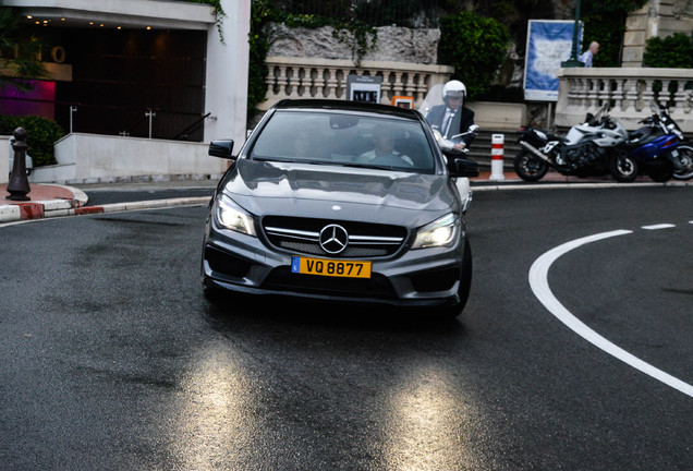 Mercedes-Benz CLA 45 AMG C117