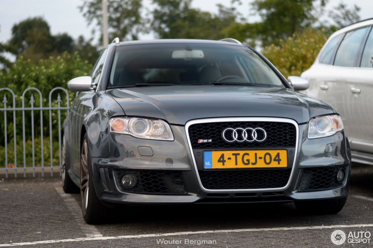 Audi RS4 Avant B7