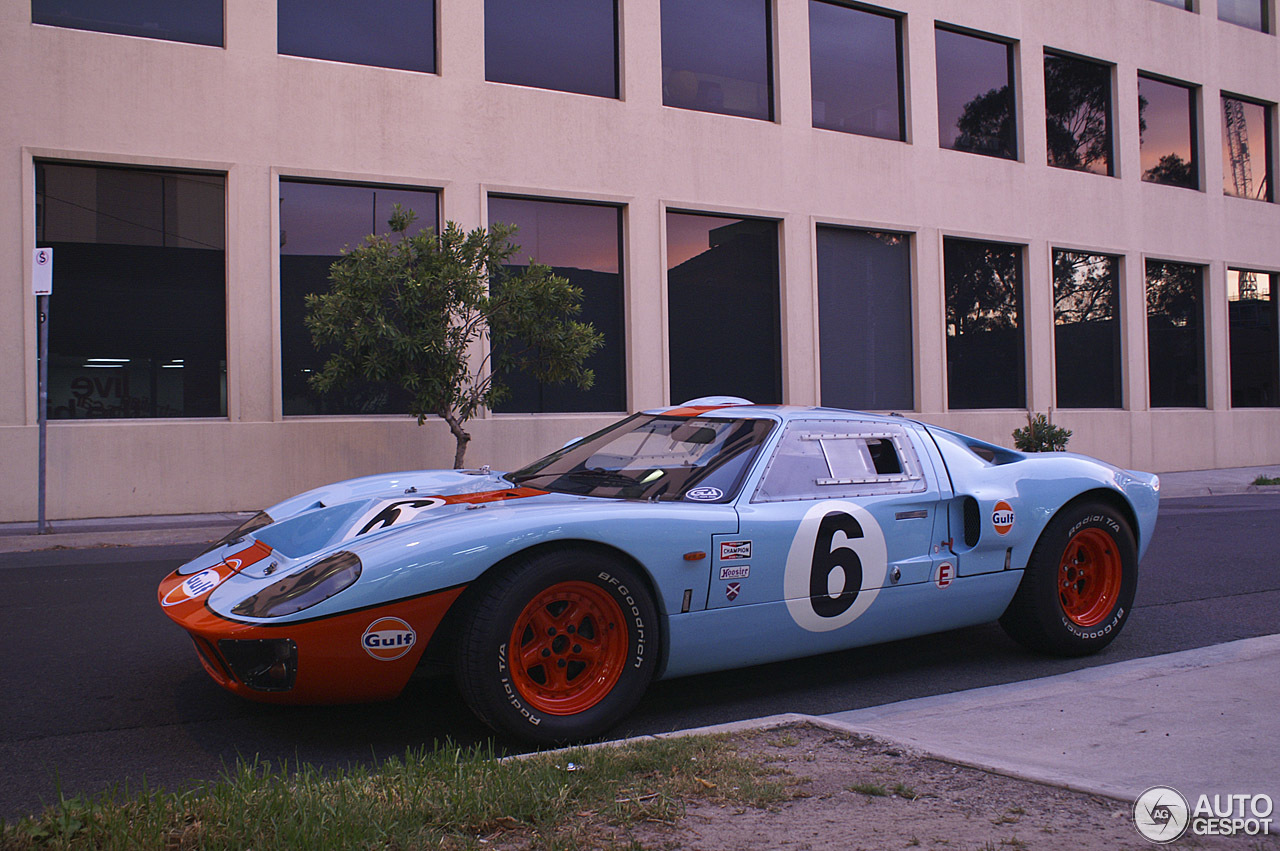 Ford GT40