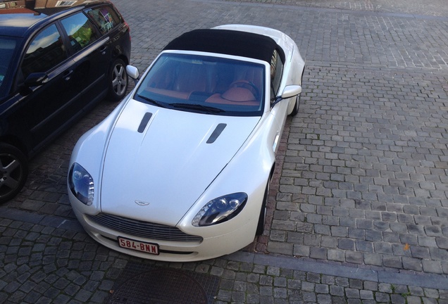 Aston Martin V8 Vantage Roadster