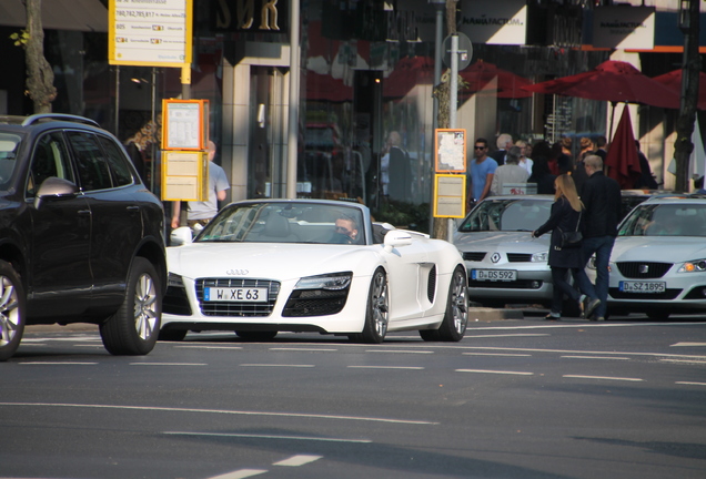 Audi R8 V10 Spyder 2013