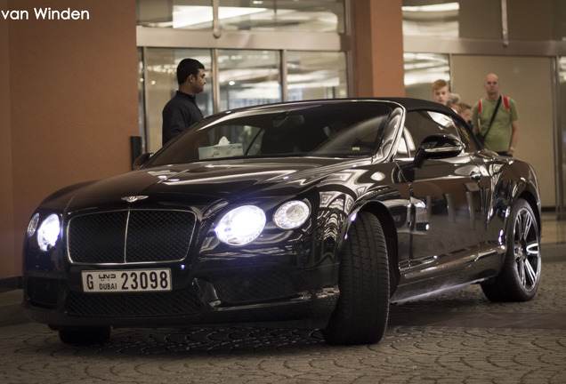 Bentley Continental GTC V8