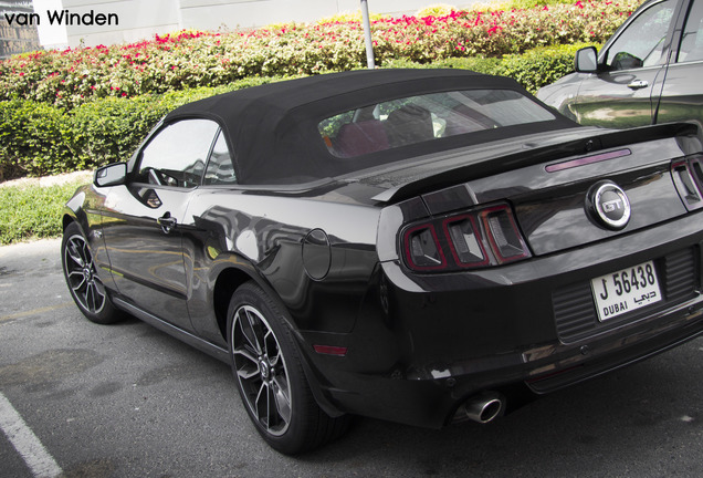 Ford Mustang GT Convertible 2013