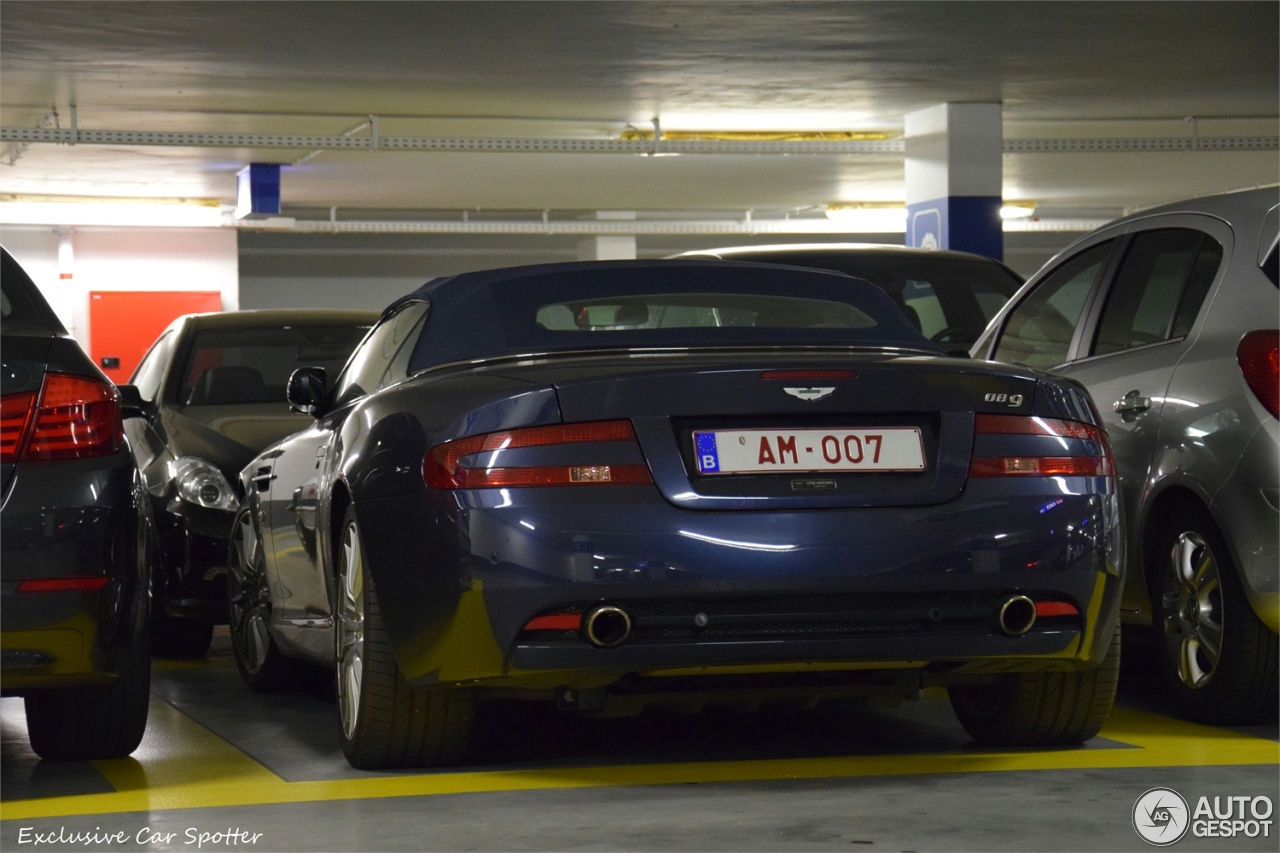 Aston Martin DB9 Volante