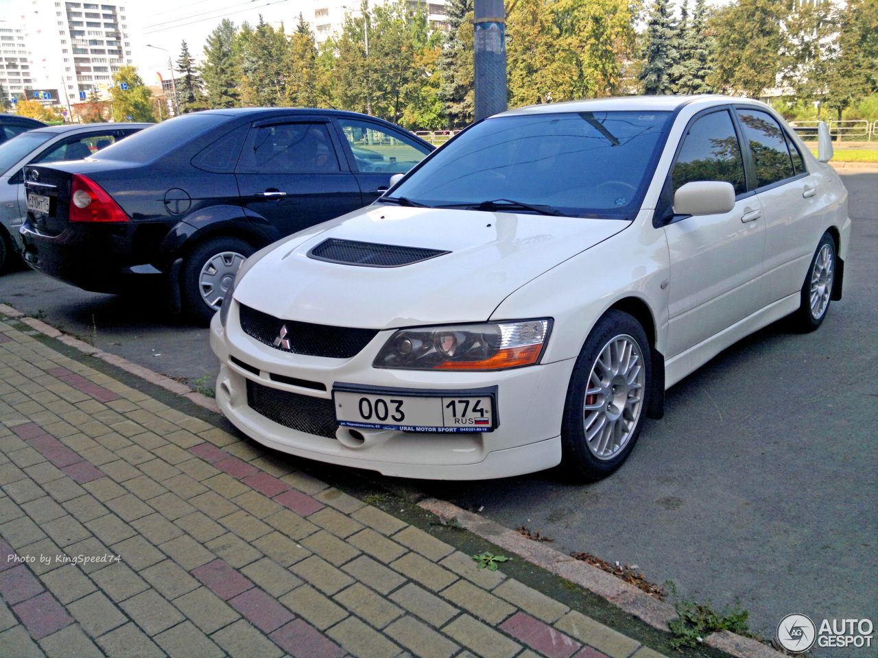 Mitsubishi Lancer Evolution IX