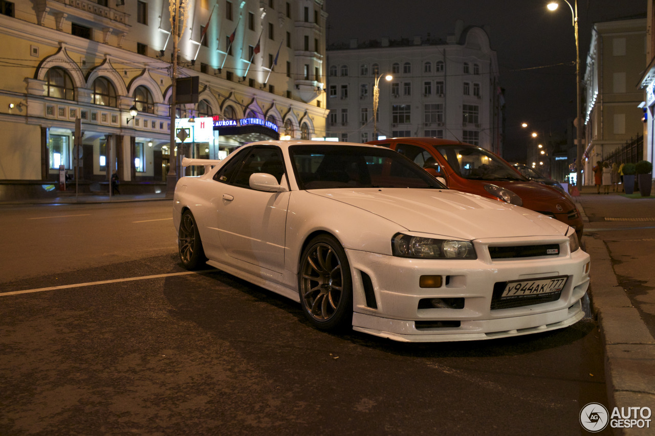 Nissan Skyline R34 GT-R V-Spec