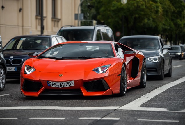 Lamborghini Aventador LP700-4