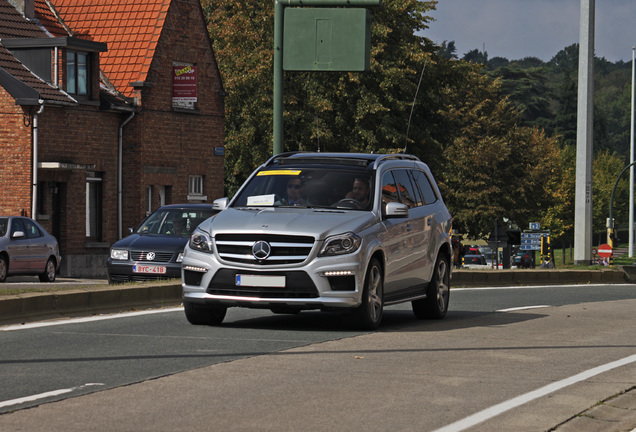 Mercedes-Benz GL 63 AMG X166