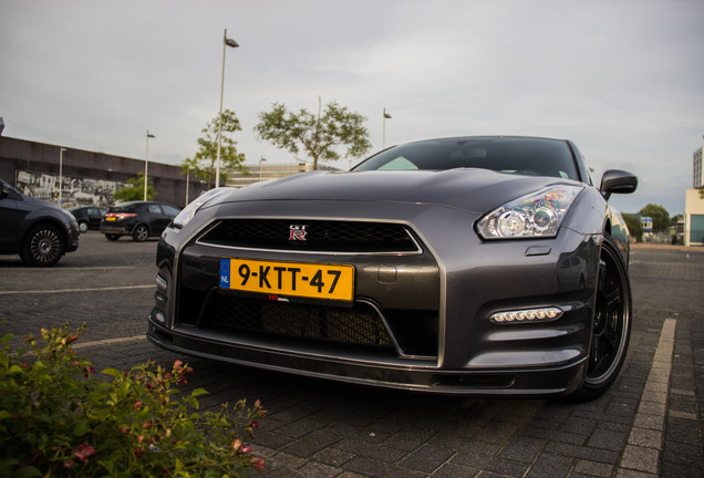 Nissan GT-R 2013