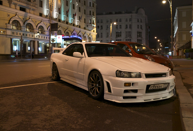 Nissan Skyline R34 GT-R V-Spec