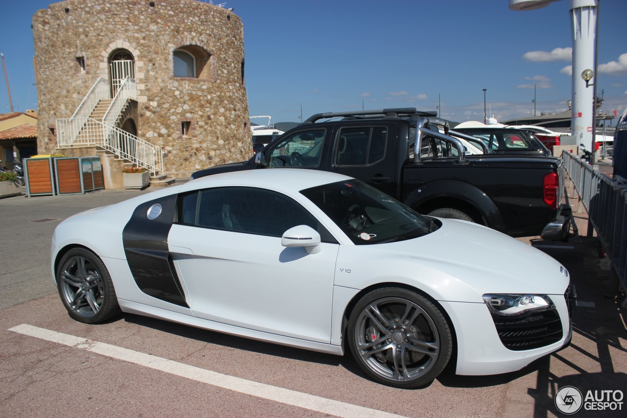 Audi R8 V10