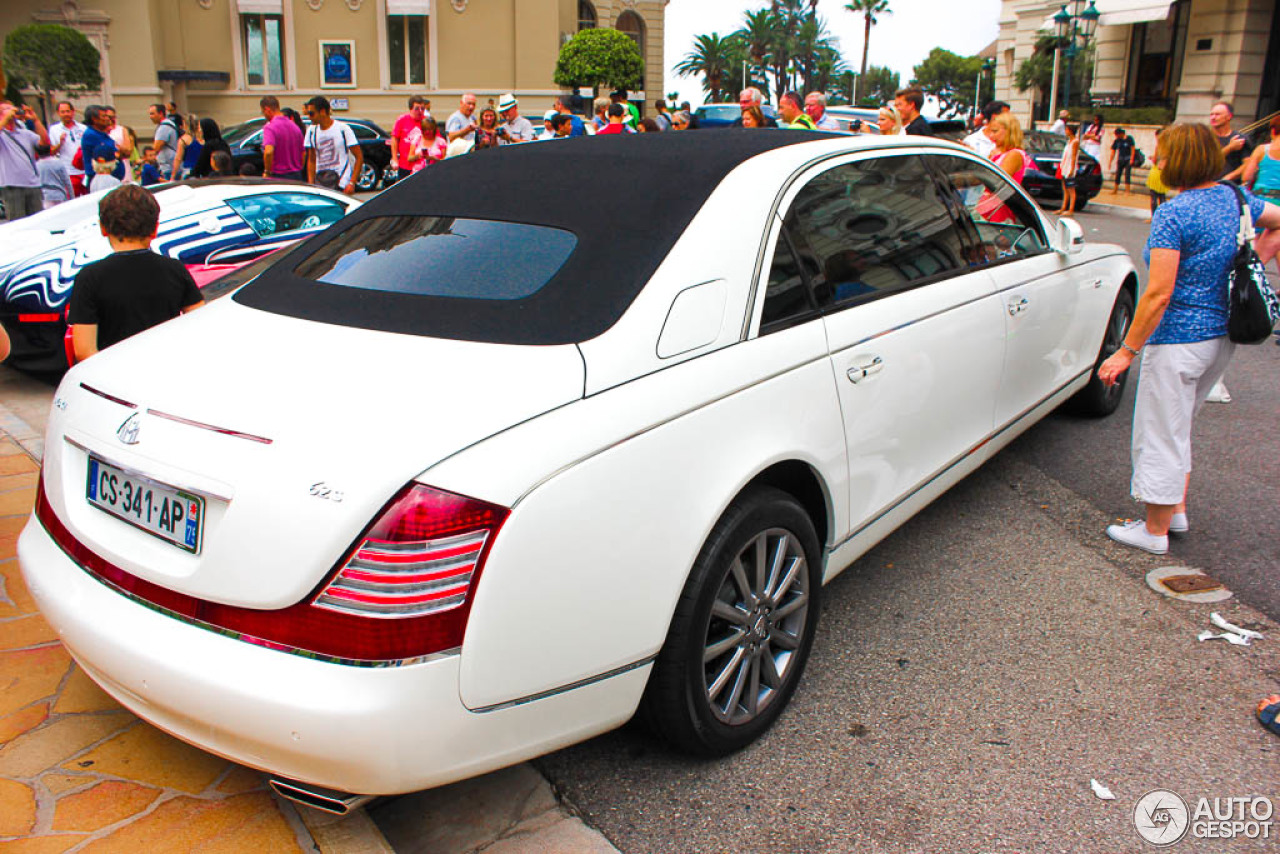 Maybach 62 S Landaulet 2011