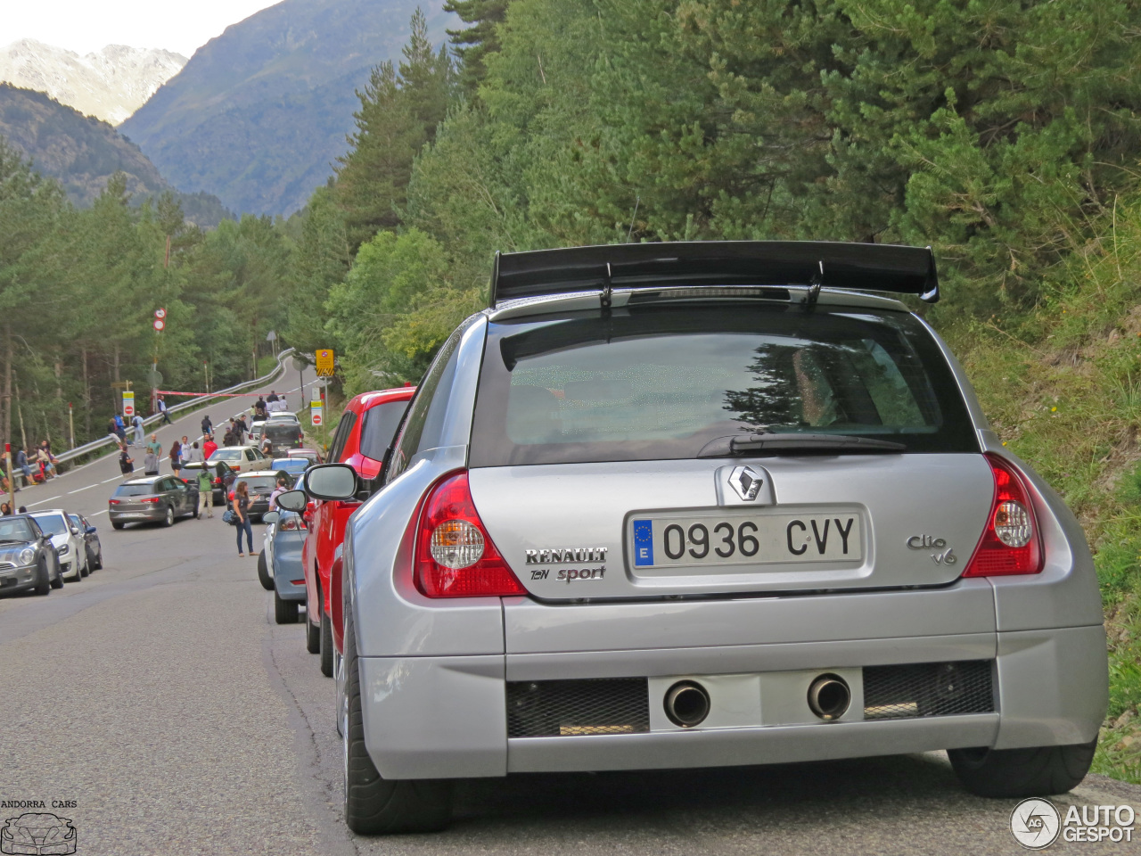 Renault Clio V6