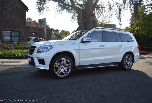 Mercedes-Benz GL 63 AMG X166