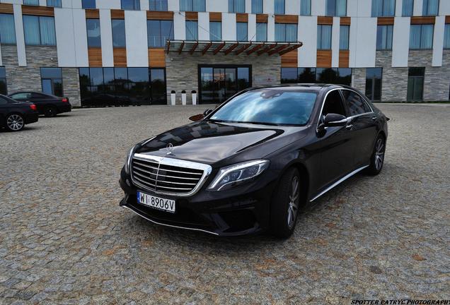 Mercedes-Benz S 63 AMG V222