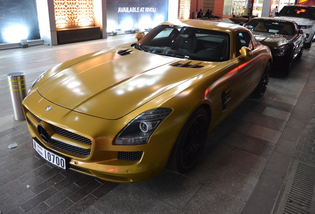 Mercedes-Benz SLS AMG Desert Gold