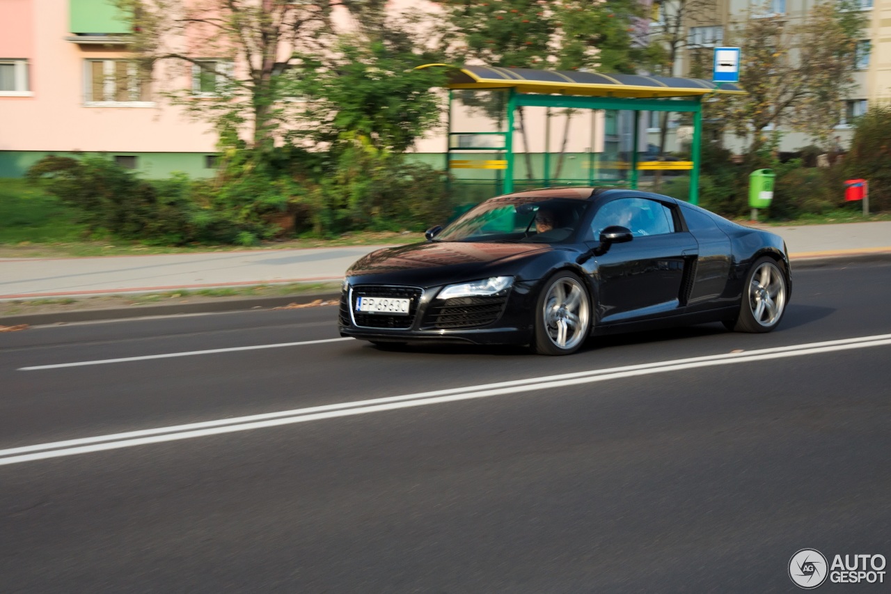 Audi R8