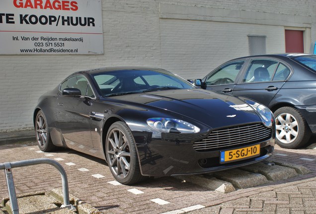 Aston Martin V8 Vantage