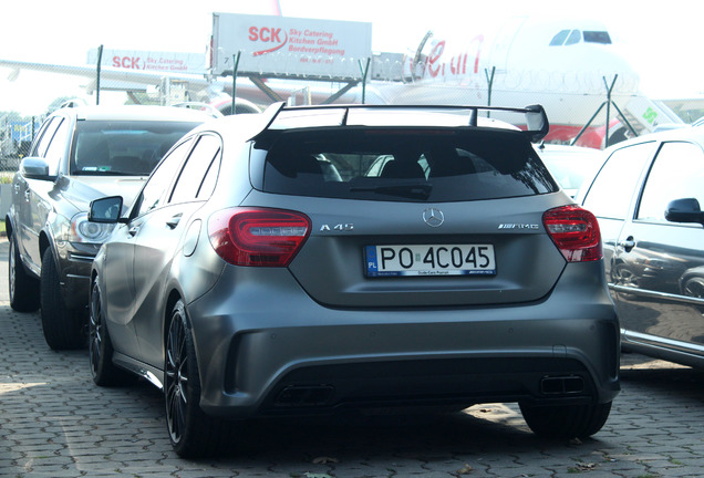 Mercedes-Benz A 45 AMG