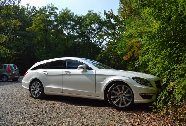 Mercedes-Benz CLS 63 AMG X218 Shooting Brake