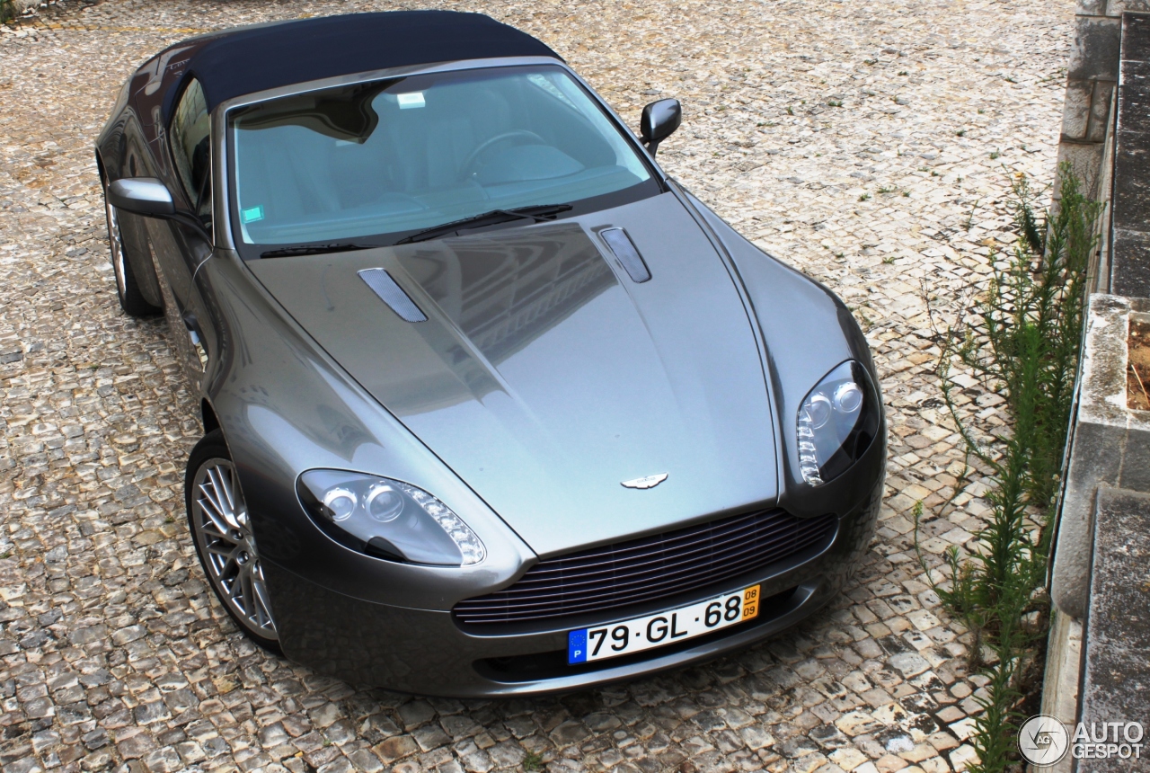 Aston Martin V8 Vantage Roadster