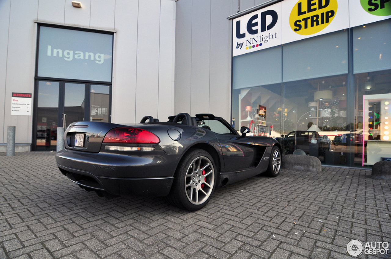 Dodge Viper SRT-10 Roadster 2003