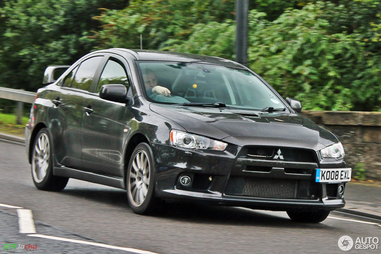 Mitsubishi Lancer Evolution X FQ-300 SST