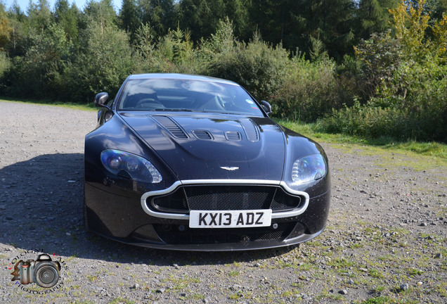 Aston Martin V12 Vantage S