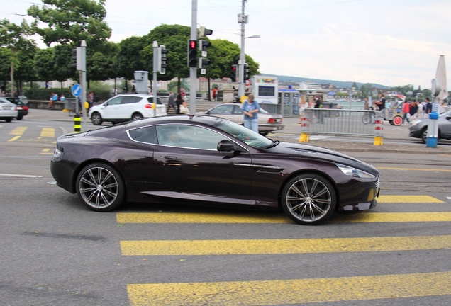 Aston Martin Virage 2011