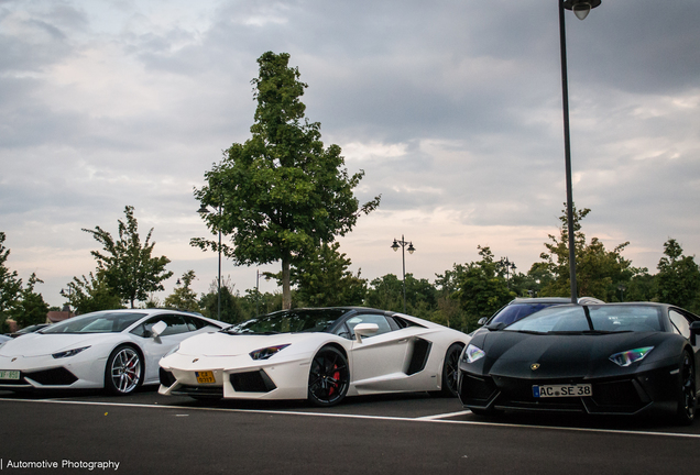 Lamborghini Aventador LP700-4 Roadster