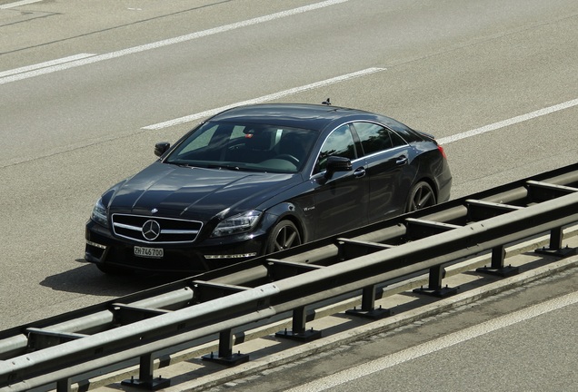 Mercedes-Benz CLS 63 AMG S C218