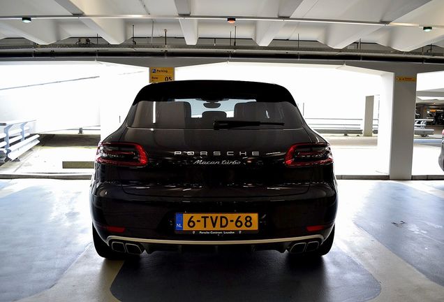 Porsche 95B Macan Turbo