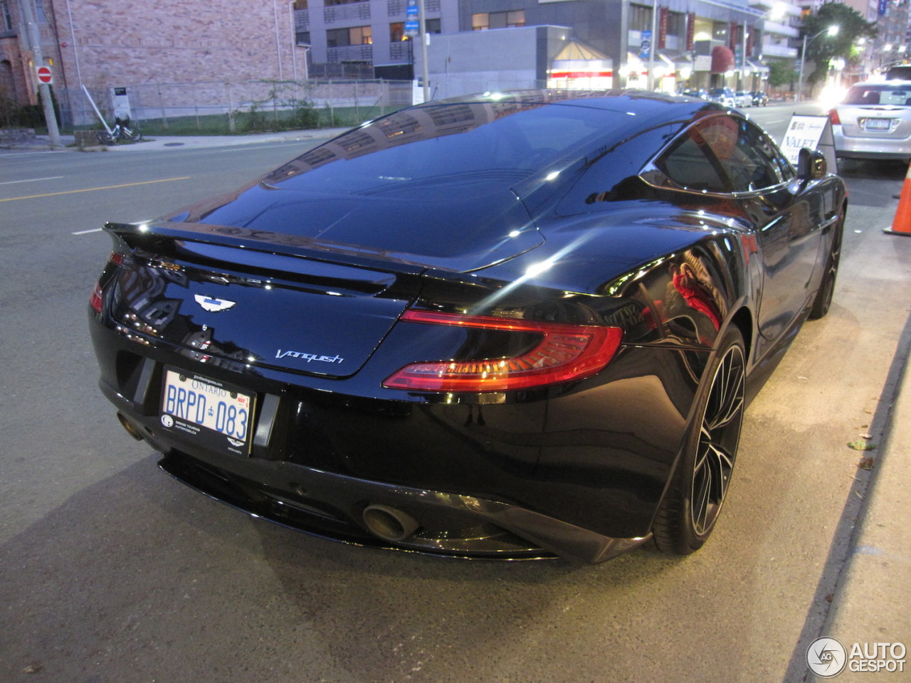 Aston Martin Vanquish 2013