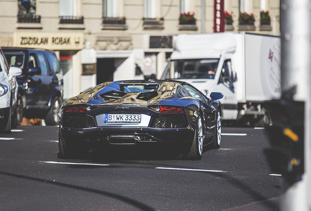 Lamborghini Aventador LP700-4 Roadster