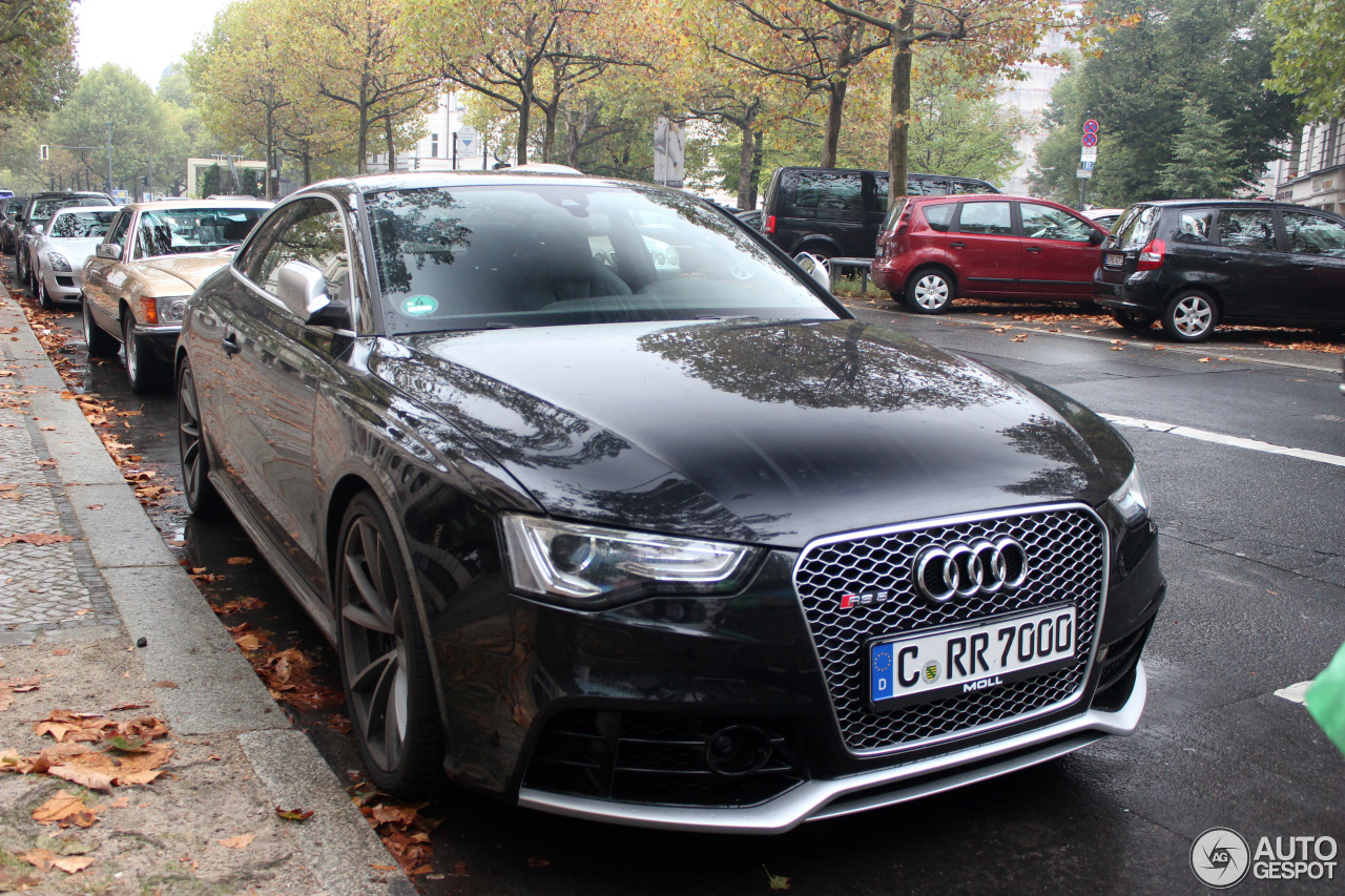 Audi RS5 B8 2012