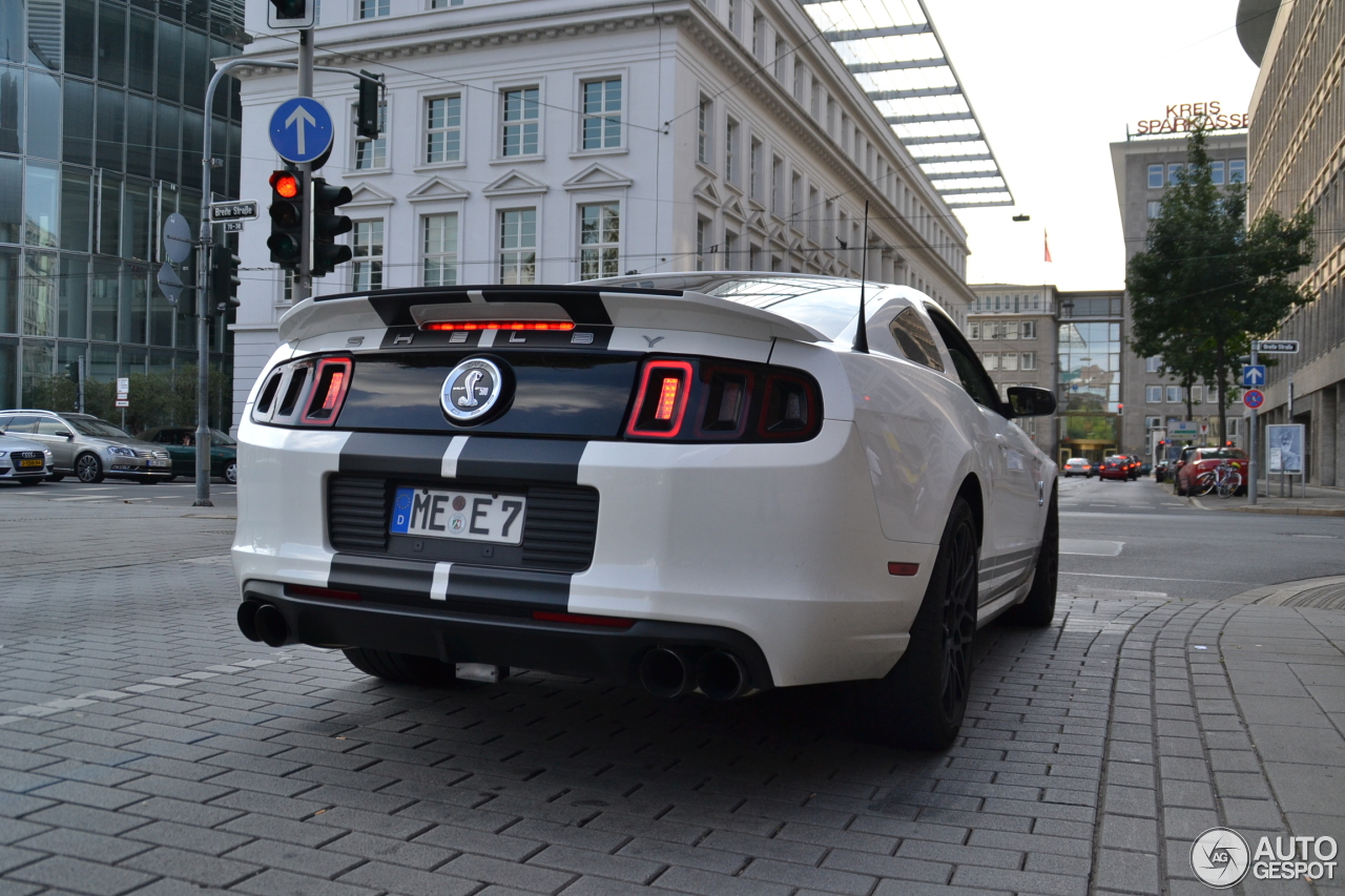 Ford Mustang Shelby GT500 2013