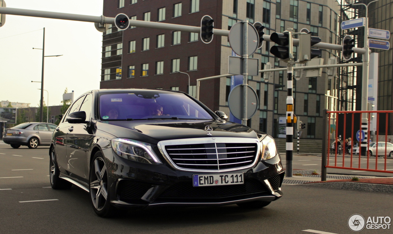 Mercedes-Benz S 63 AMG V222